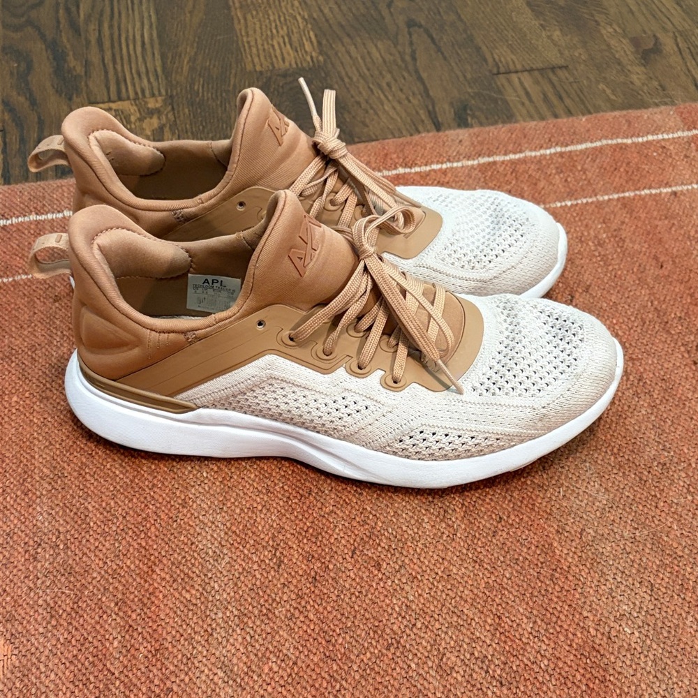 APL Women's Knit Sneakers in Beige and Tan